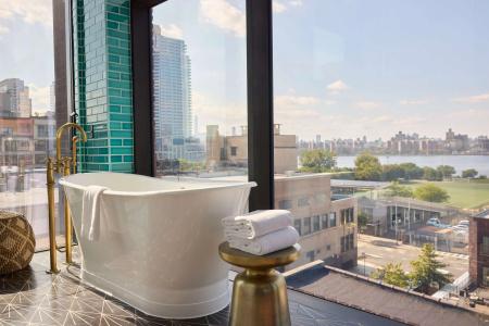The Williamsburg - 126