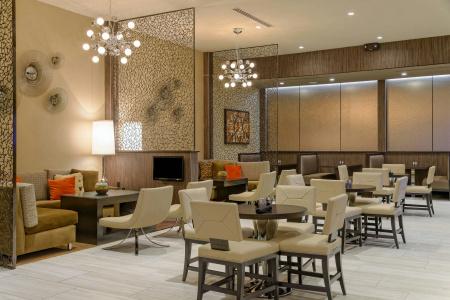 Houston Marriott West Loop by The Galleria - 10