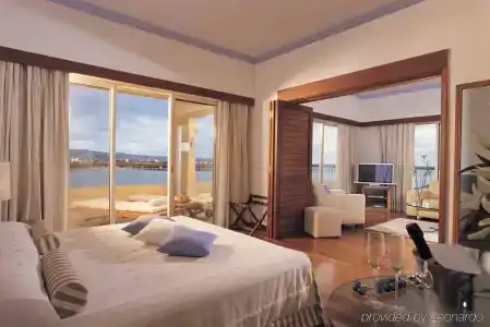 Coral Thalassa - 40