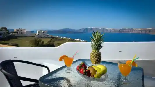 Pancratium Villas & Suites - 9