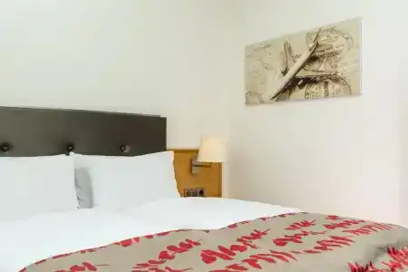 Holiday Inn Frankfurt Airport - Neu-Isenburg, An Ihg - 53