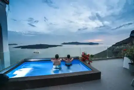 Kratiras View Luxury Suites - 35