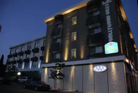 The Adler a Hollywood Hills - 0