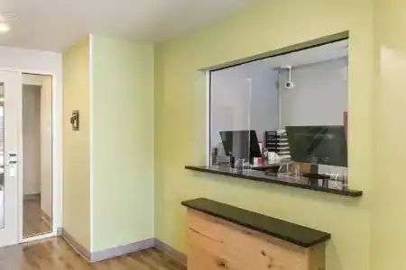 WoodSpring Suites Houston I-45 Airtex - 17