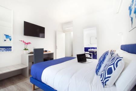 Sirocco Suites - 8