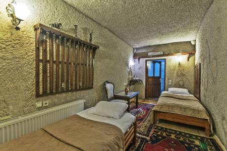 Antique Terrace Cave Suites - 6