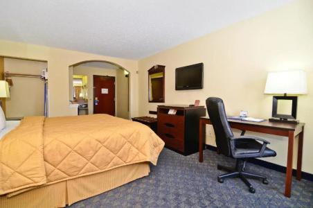 Quality Inn & Suites Dfw Airport South - 32