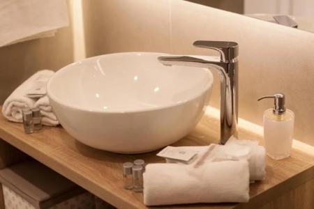 Tesla Boutique  & Rooms - 101