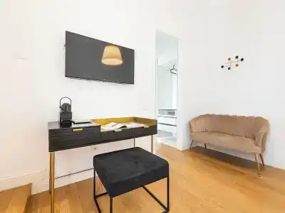 Boutique Del Centro - 2