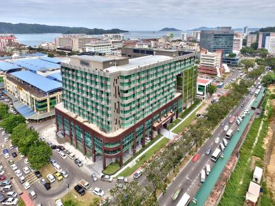 Hilton - 29