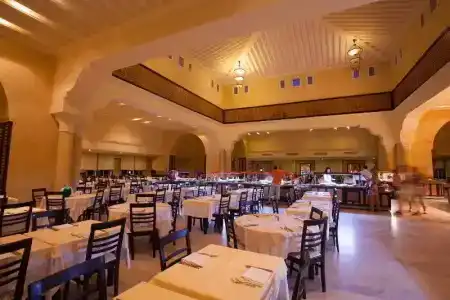 Royal Karthago - 8