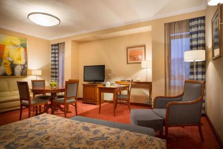 Best Western Premier Astoria - 30