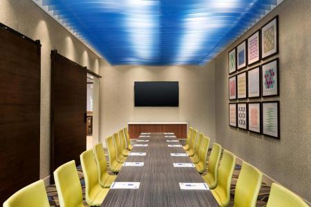 Holiday Inn Express & Suites, An Ihg - 27
