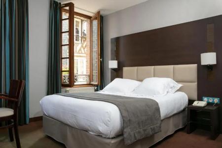 Le Dauphin Les Loges - 26
