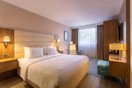 Courtyard by Marriott Belgrade City Center - 35