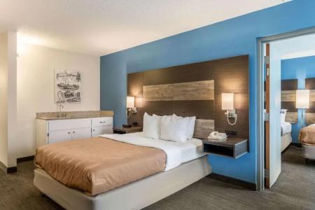Quality Inn On the Strip - 69