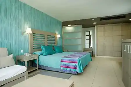 Hd Beach Resort - 83