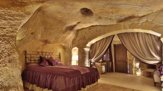 Golden Cave Suites - 159