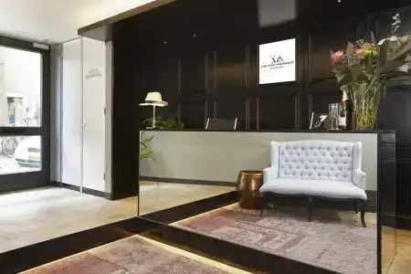 The Muse Amsterdam - Boutique - 1