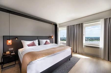 Crowne Plaza düSseldorf - Neuss, Ein Ihg - 95