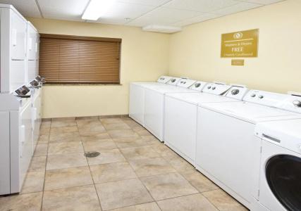 Candlewood Suites, an IHG - 28