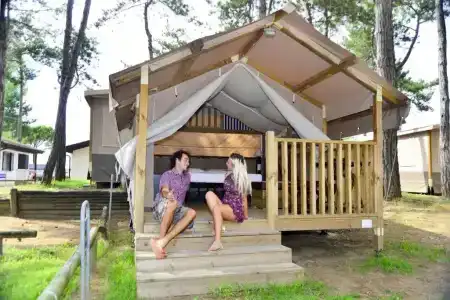Happy Camp Mobile Homes in Camping Laguna Village - 60