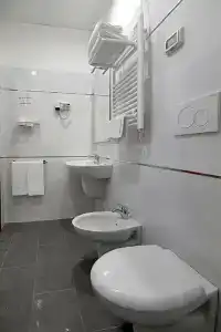 Auditorium - 76