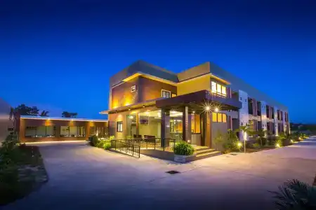 Siritrang Boutique - 0