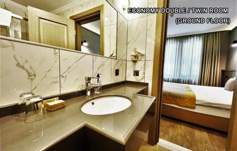 Seraglio & Suites - 9