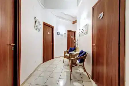 In the Center Guesthouse - 11