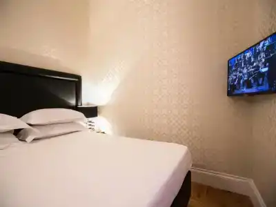 Minerva Relais - 102