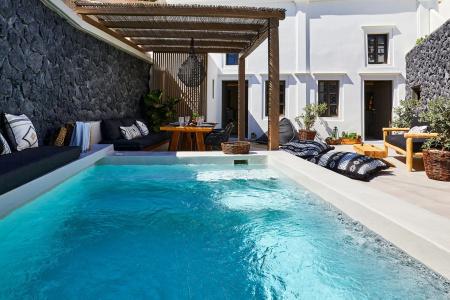 Floria Suites - 100
