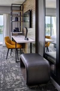 Marriott Indianapolis North - 58
