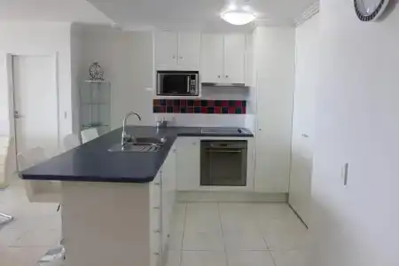 Crystal Bay On The Broadwater - 349