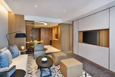 DoubleTree by Hilton Dubai - Business Bay - 88