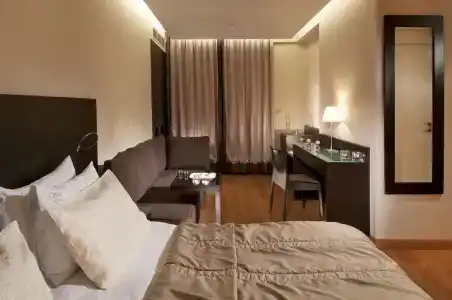 o&b Athens Boutique - 107