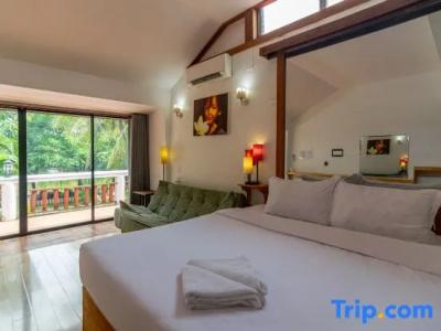 Samathi Lake Resort - 34