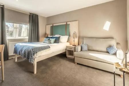 Palm Court - 52