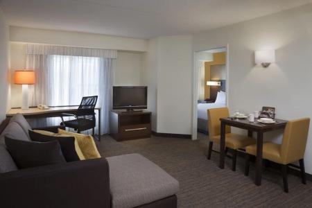 Cambridge Suites - 31