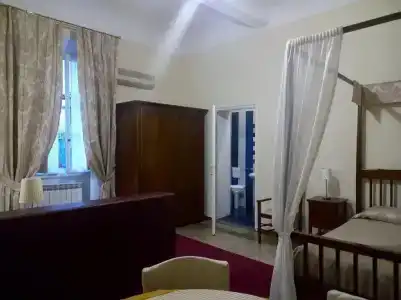 Tourist House - 44