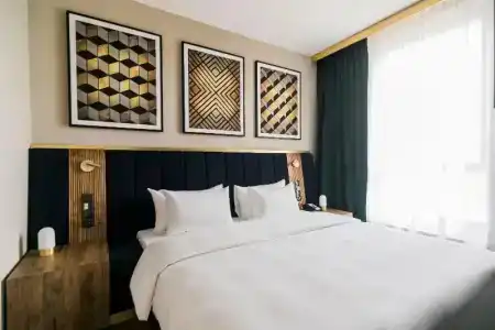 Radisson Blu - 77