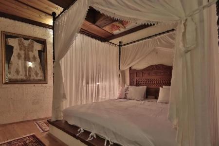 Selcuklu Evi Cave - Special Category - 184