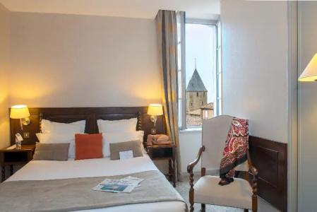 Best Western Plus Le Donjon - Cœur de La Cité Médiévale - 33