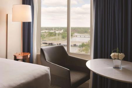 Hyatt Regency - 58