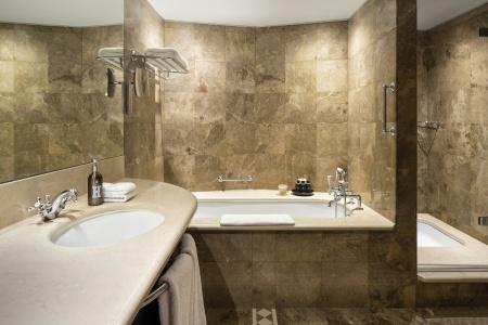 Como The Halkin - 33