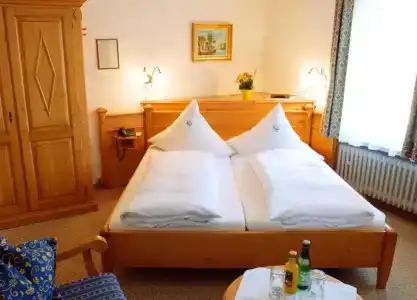 Gasthof Storchen - 81