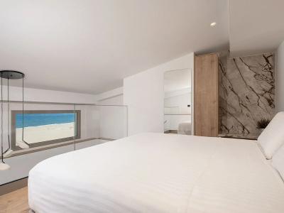 Iperion Beach - 2