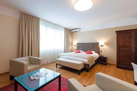 Hôtel Rotonde - 95