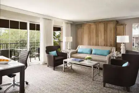Hyatt Regency - 61