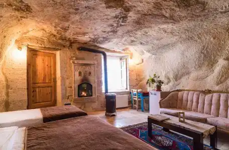 Atilla's Cave - 236